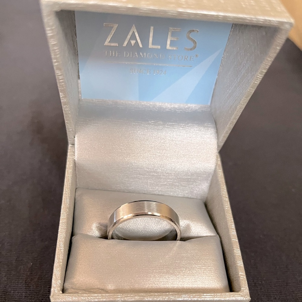 Men’s size 13 stainless steel wedding band